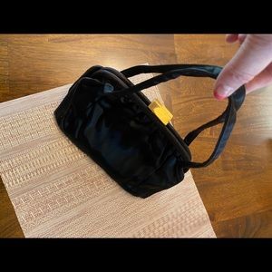 Vintage women’s small purse